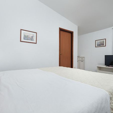 St. Becic Apartment Пореч Екстериор снимка